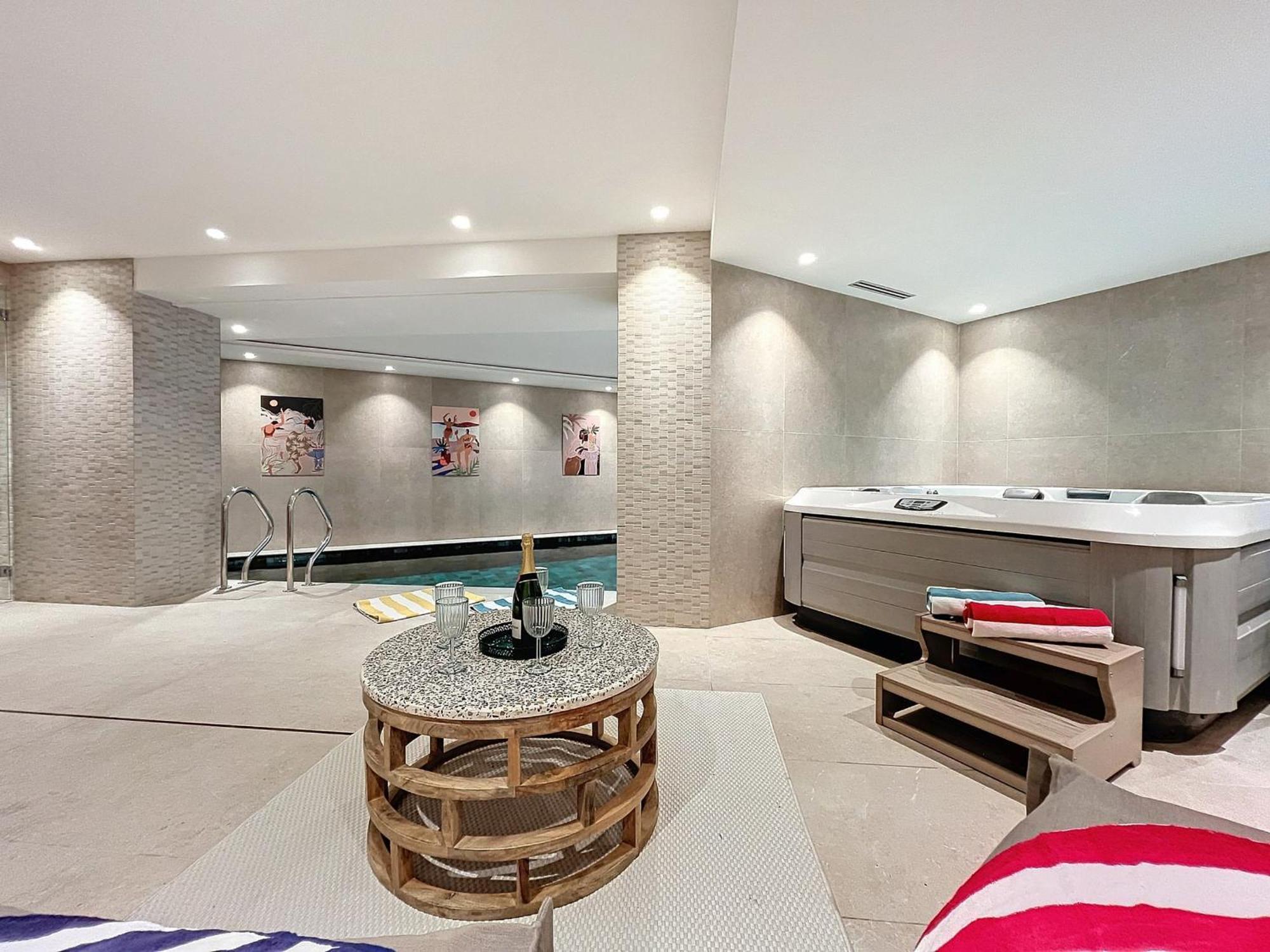 Chalet Meribel, 11 Pieces, 15 Personnes - Fr-1-688-79 외부 사진